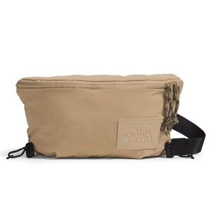 🧡 The North Face Beige Belt Bag